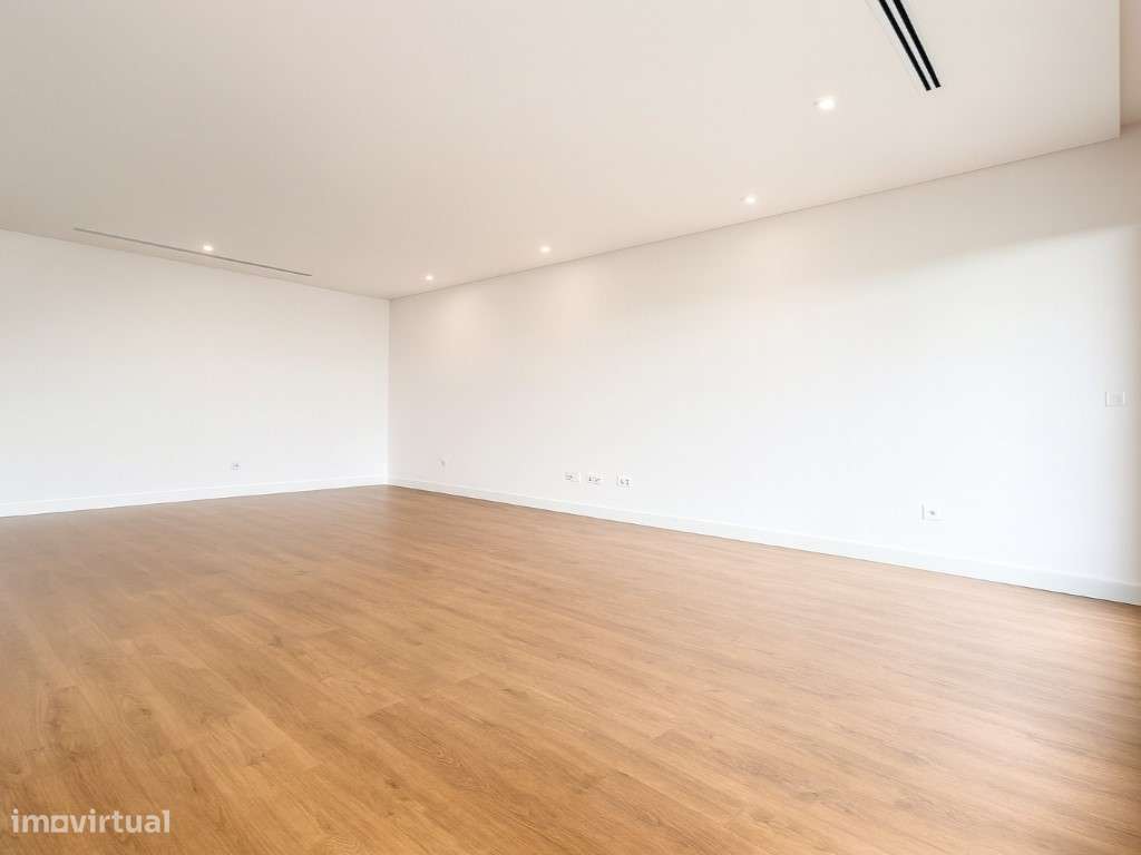 Apartamento T2 | 2 Suites |Lugar de garagem | Lavandaria | Arrecadação-28