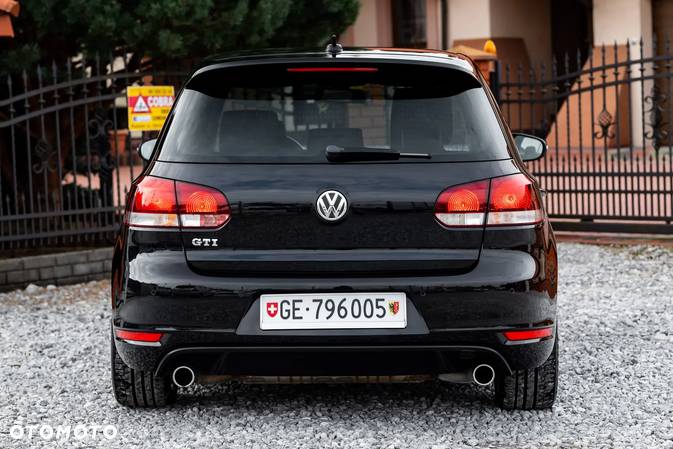 Volkswagen Golf VI 2.0 TSI GTI DSG - 8