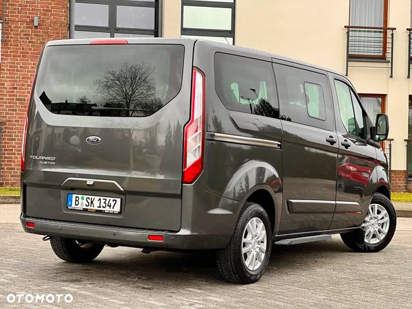 Ford Tourneo Custom 300 L2H1 VA Titanium - 13