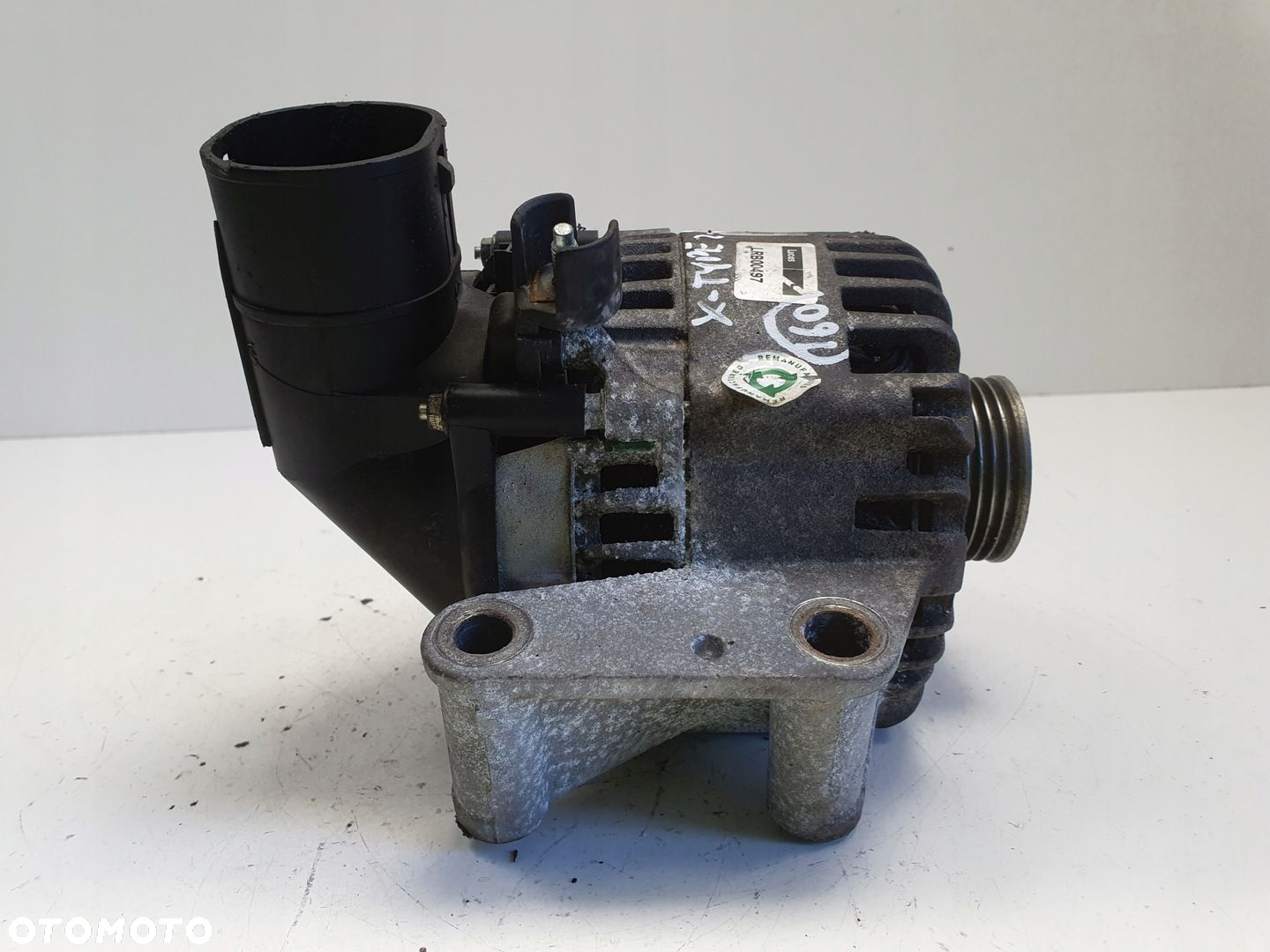 Jaguar X-Type 2.2 D ALTERNATOR - 6