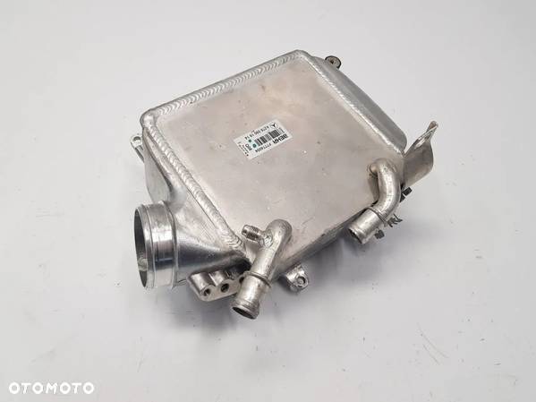 Chłodnica powietrza Intercooler Prawy Mercedes CL w216 - 5