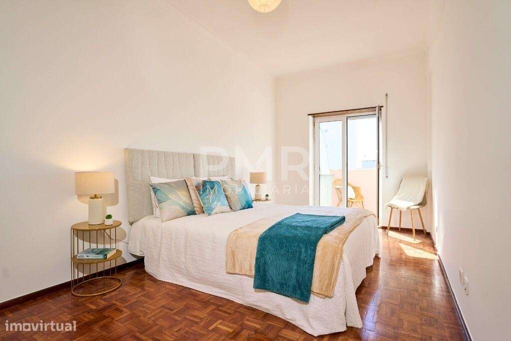 Apartamento T4 com estacionamento junto ao Metro e Parque das Conchas - Grande imagem: 5/22