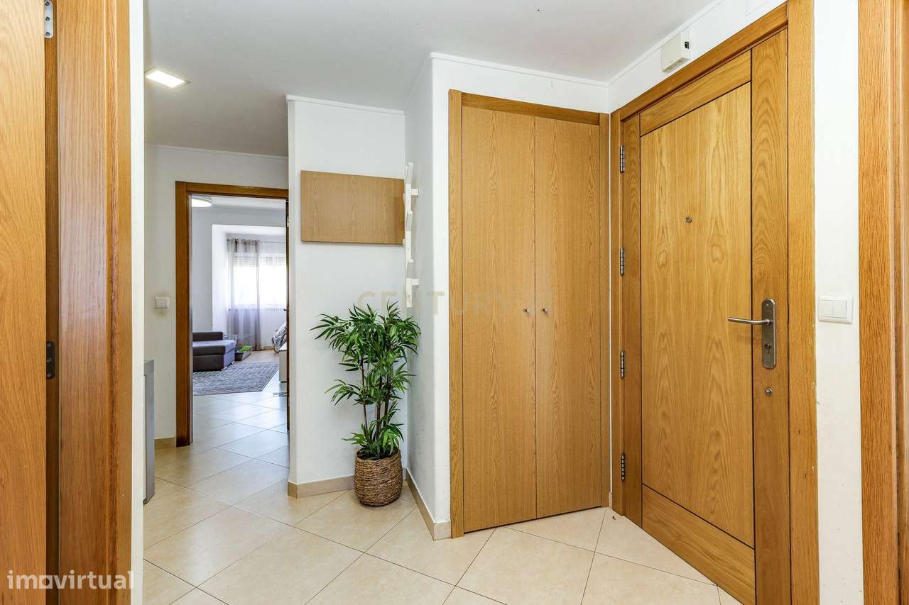 Apartamento, 64 m², Póvoa de Santa Iria e Forte da Casa - Grande imagem: 4/17