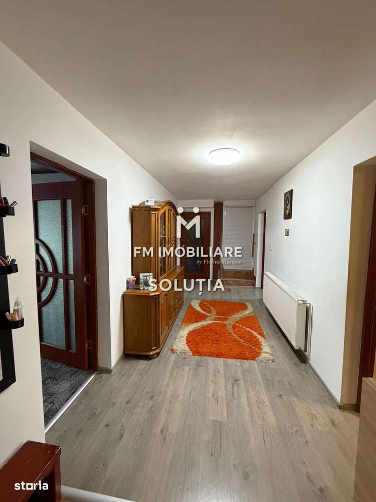 Casă spațioasă P+1 - 5 camere - teren 10 ari, Unguraș!-10