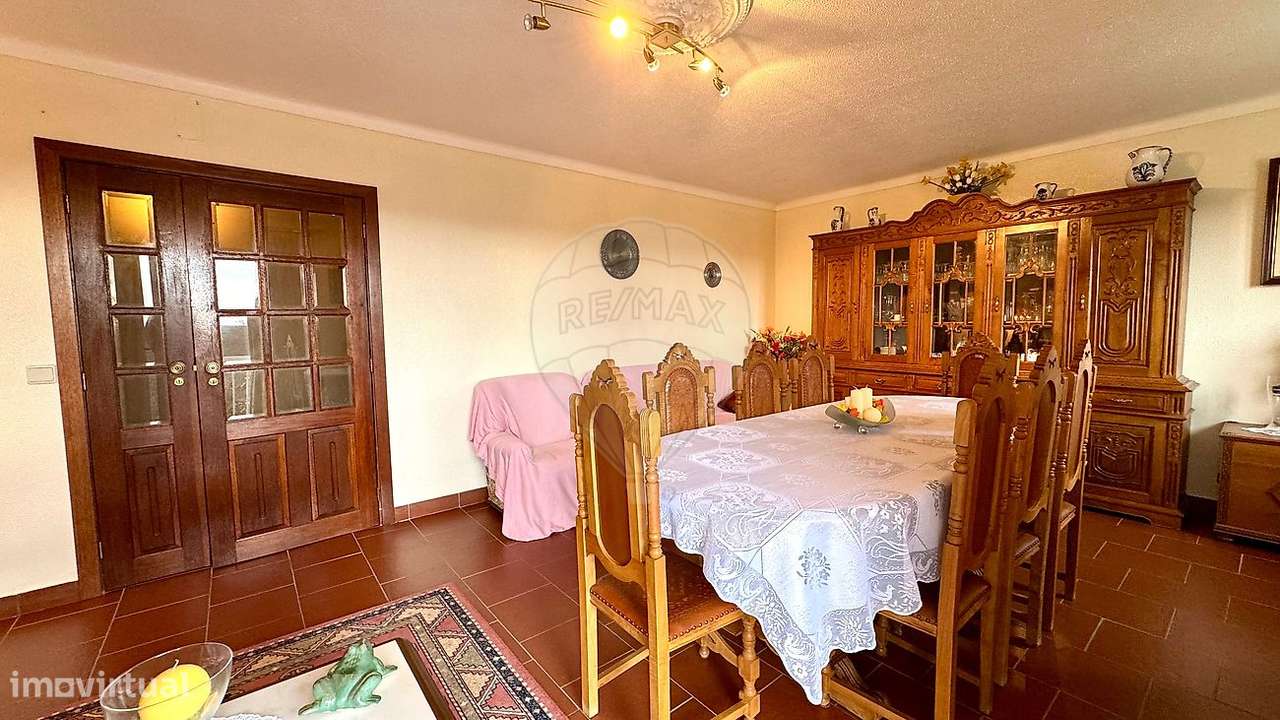 Moradia T4 para venda-14