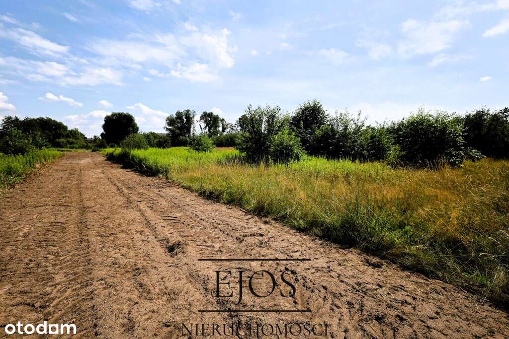 Działka budowlana nad jeziorem.-3