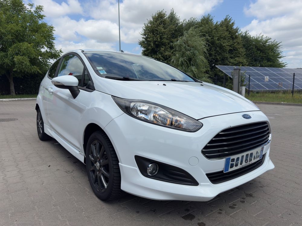 Ford Fiesta Mk7 (2008-) 1.0 EcoBoost Start-Stop SYNC Edition 2014