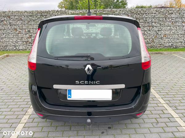 Renault Grand Scenic Gr 1.9 dCi Bose Edition - 9