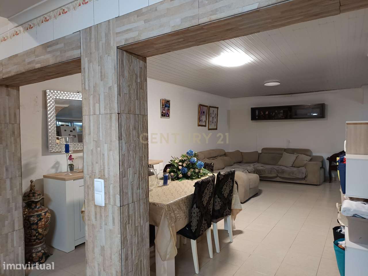 Moradia T3+ 2 em São Vicente Ferreira - Ponta Delgada (Açores) - Grande imagem: 5/23