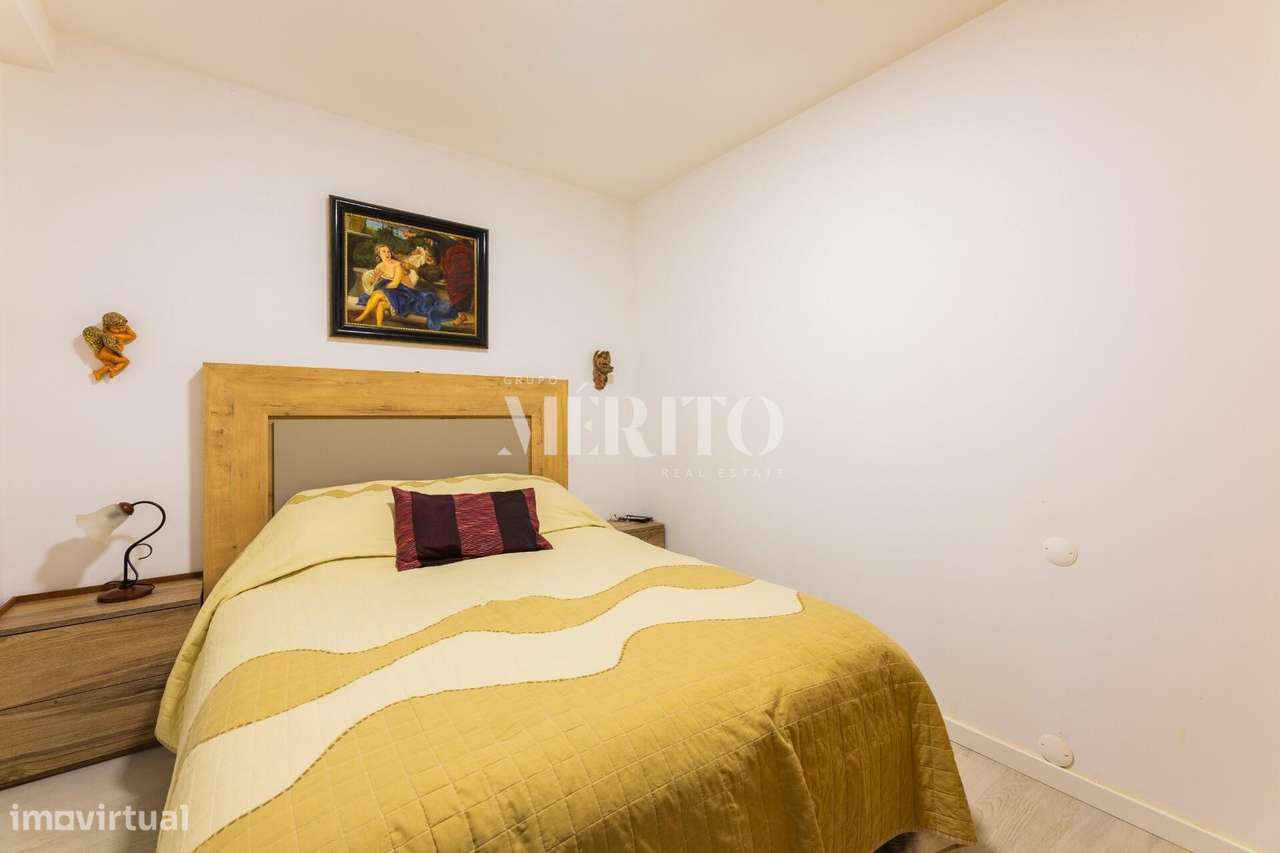 Moradia com Alojamento Local-30