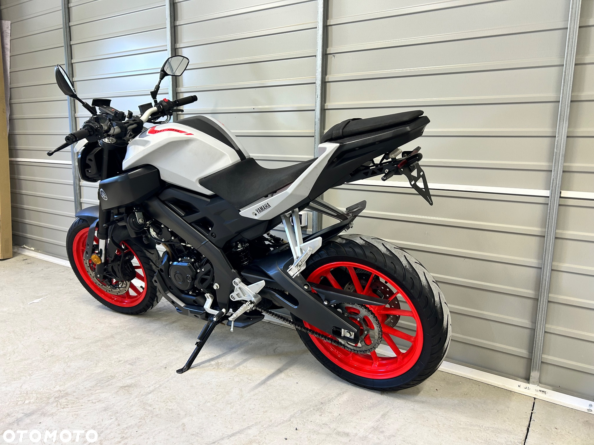 Yamaha MT - 6