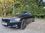 BMW Seria 3 335i - 3