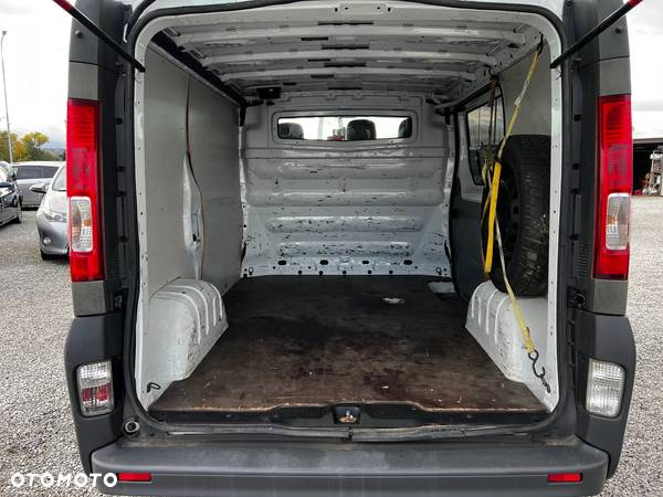 Opel vivaro - 12