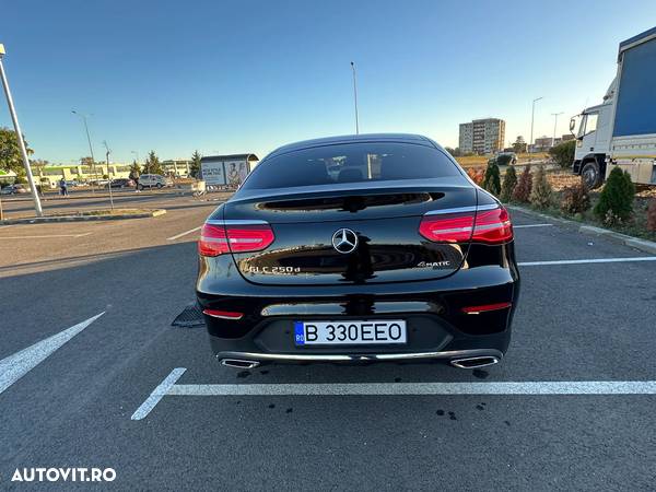 Mercedes-Benz GLC Coupe 250 d 4MATIC - 4