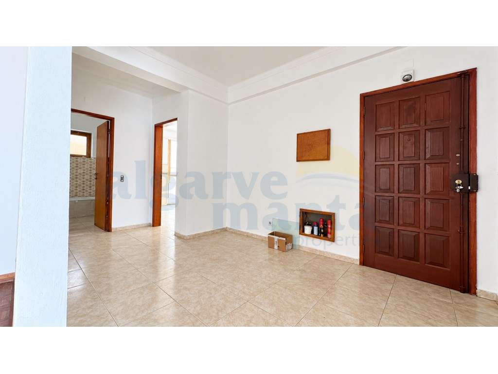 Apartamento T2 para Remodelar na Porta Nova - Tavira | Excelente Po...-10