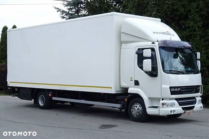 DAF LF 45.180 euro 5 sypialna kontener 18pal winda klapa Sprowadzony - 30