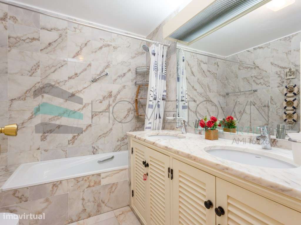 Apartamento Duplex com Terraço Panorâmico e Acesso Privado à Praia-...-26