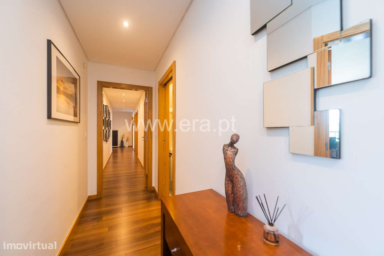 Apartamento T4 - Colinas do Cruzeiro-12