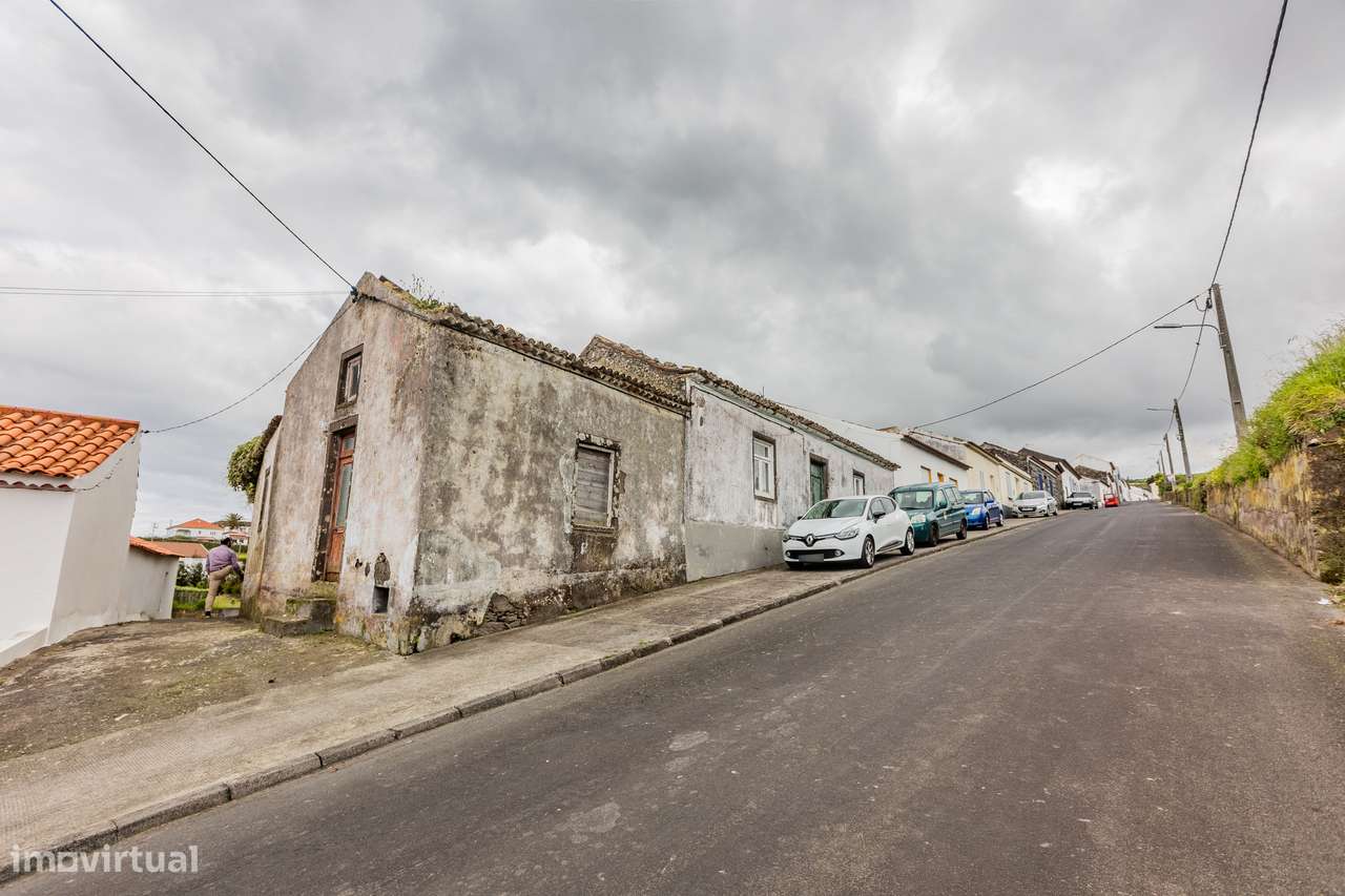 Moradia em ruína - Santana - Grande imagem: 3/13