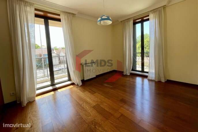 Fantástico apartamento T3 com 159 m² - Rua dos Miosótis - Paranhos-10