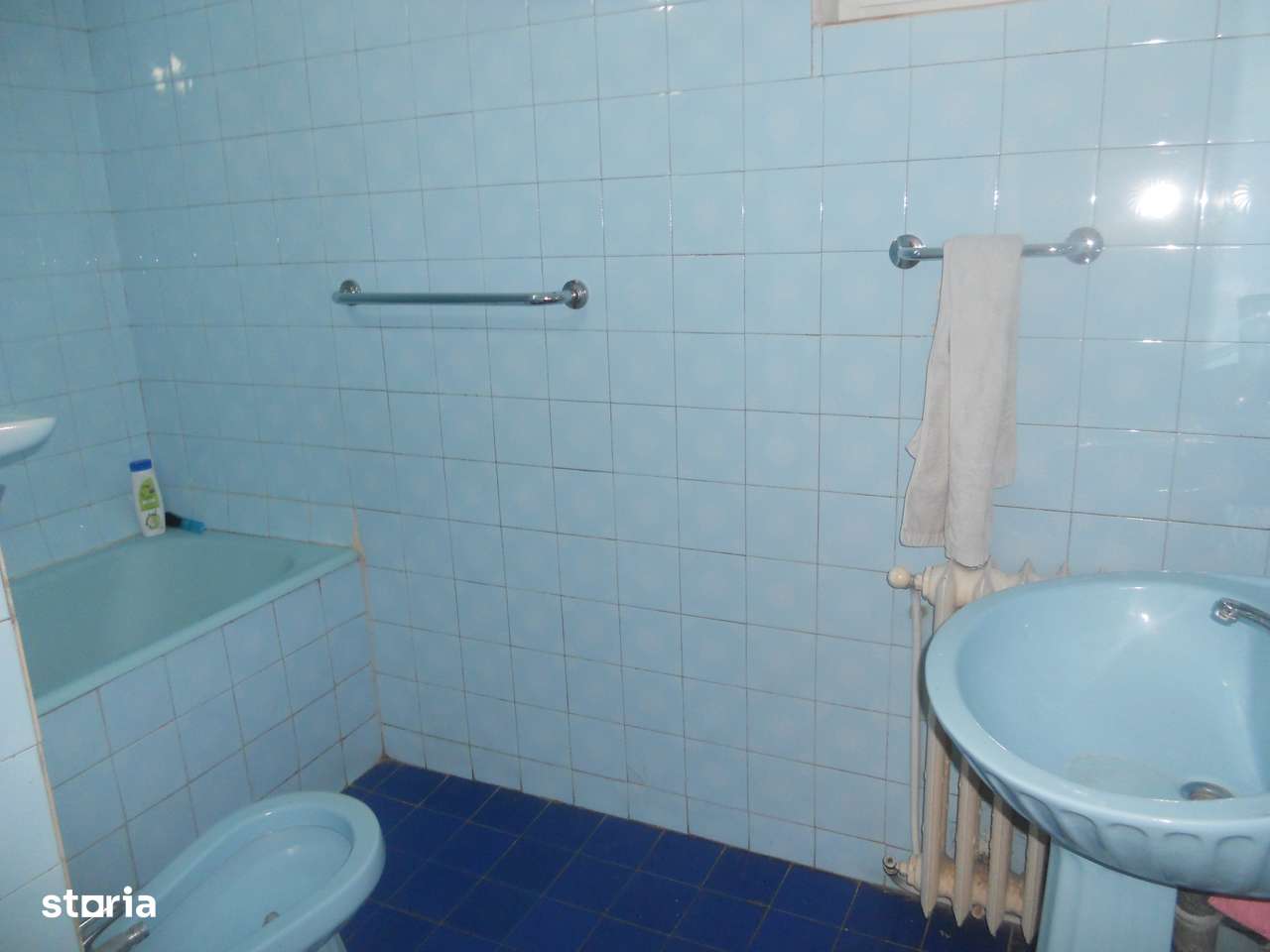 Centru-etajul 2-bloc  construit cu apartamente proprietate personala-11