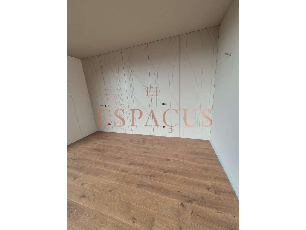 Moradia T3 em Afife Com Vista Mar-24