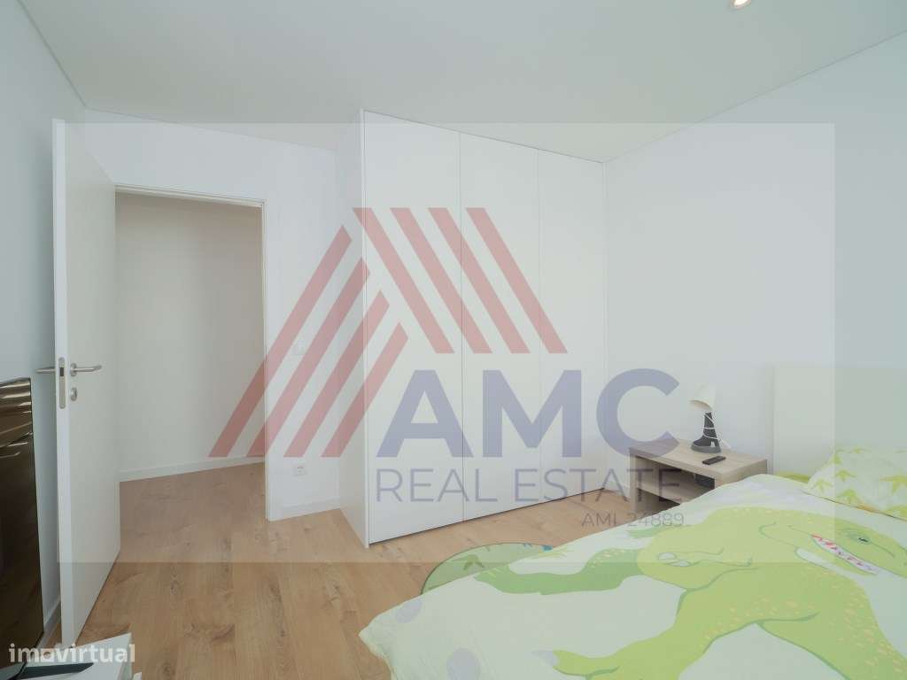 VENDE-SE MORADIA T3 NOVA COM PISCINA PRIVATIVA E GARAGEM-52