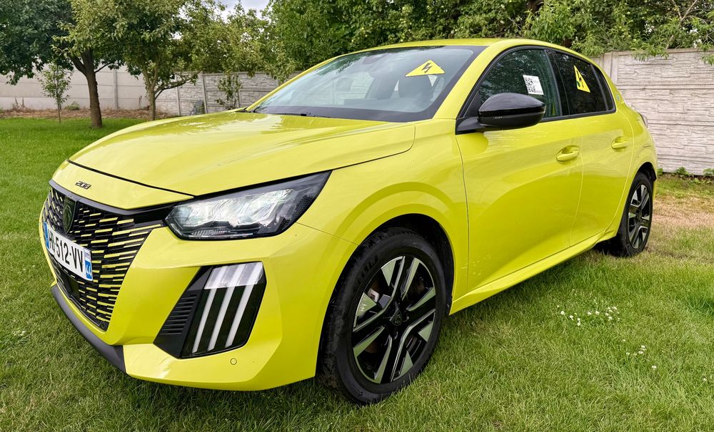 Peugeot 208 II (2019-) Elektromotor 136 Allure Pack 2023