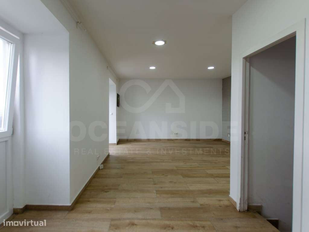 Loja com 2 Salas Amplas e Cenário Exclusivo sobre o Tejo-6