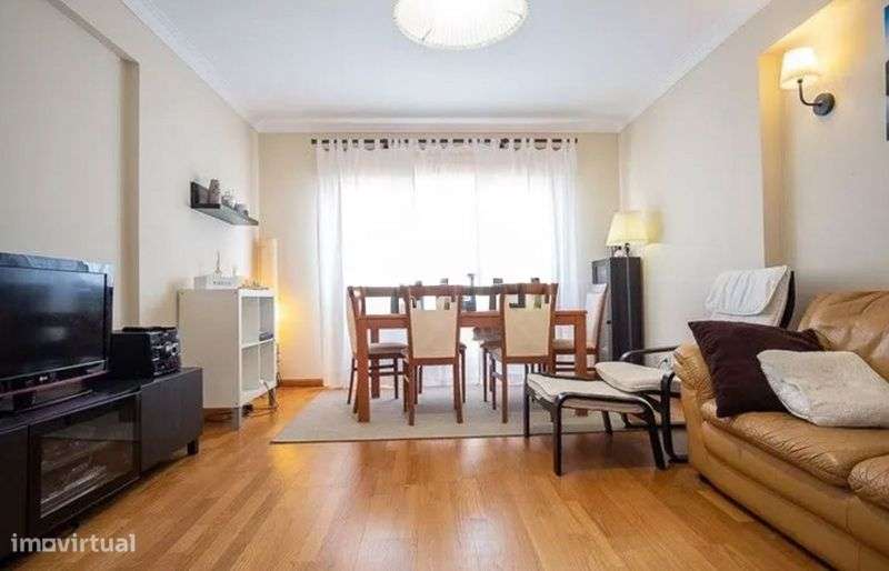 Apartamento T2 Massama - Monte Abraão - Grande imagem: 3/12