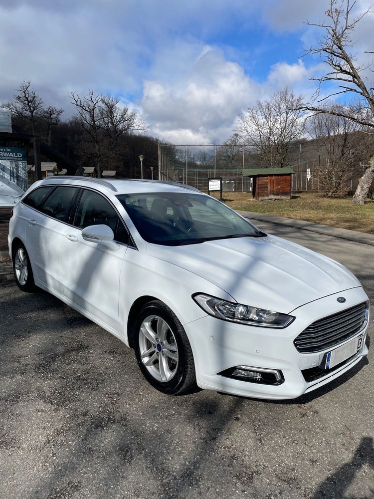 Ford Mondeo IV [2014 - Prezent] 2.0 TDCI PowerShift Titanium 2018