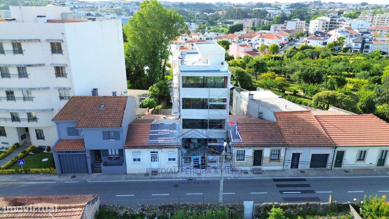 Apartamento T2 Novo - Rio Tinto /  Centro/Junto Continente e Lidl-11