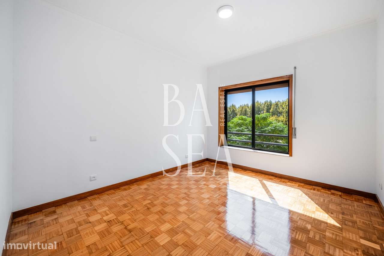 Apartamento T3 com garagem box em São José de São Lázaro Braga-12