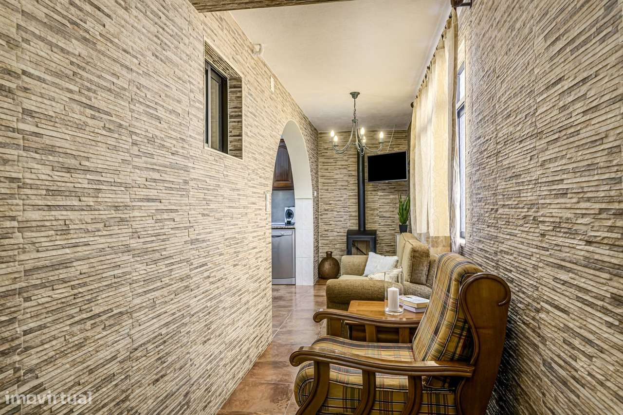 Moradia T2+1, c/ Garagem, Bairro do Areias – Montijo-25