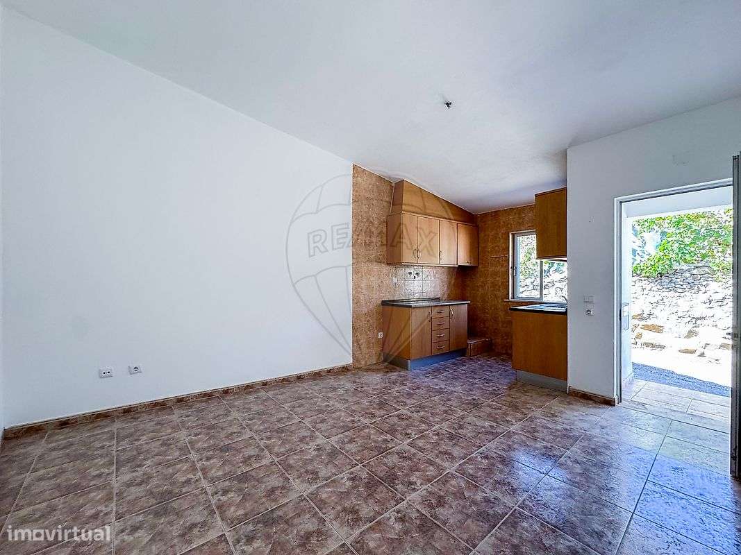 Moradia T1 para venda - Grande imagem: 4/9