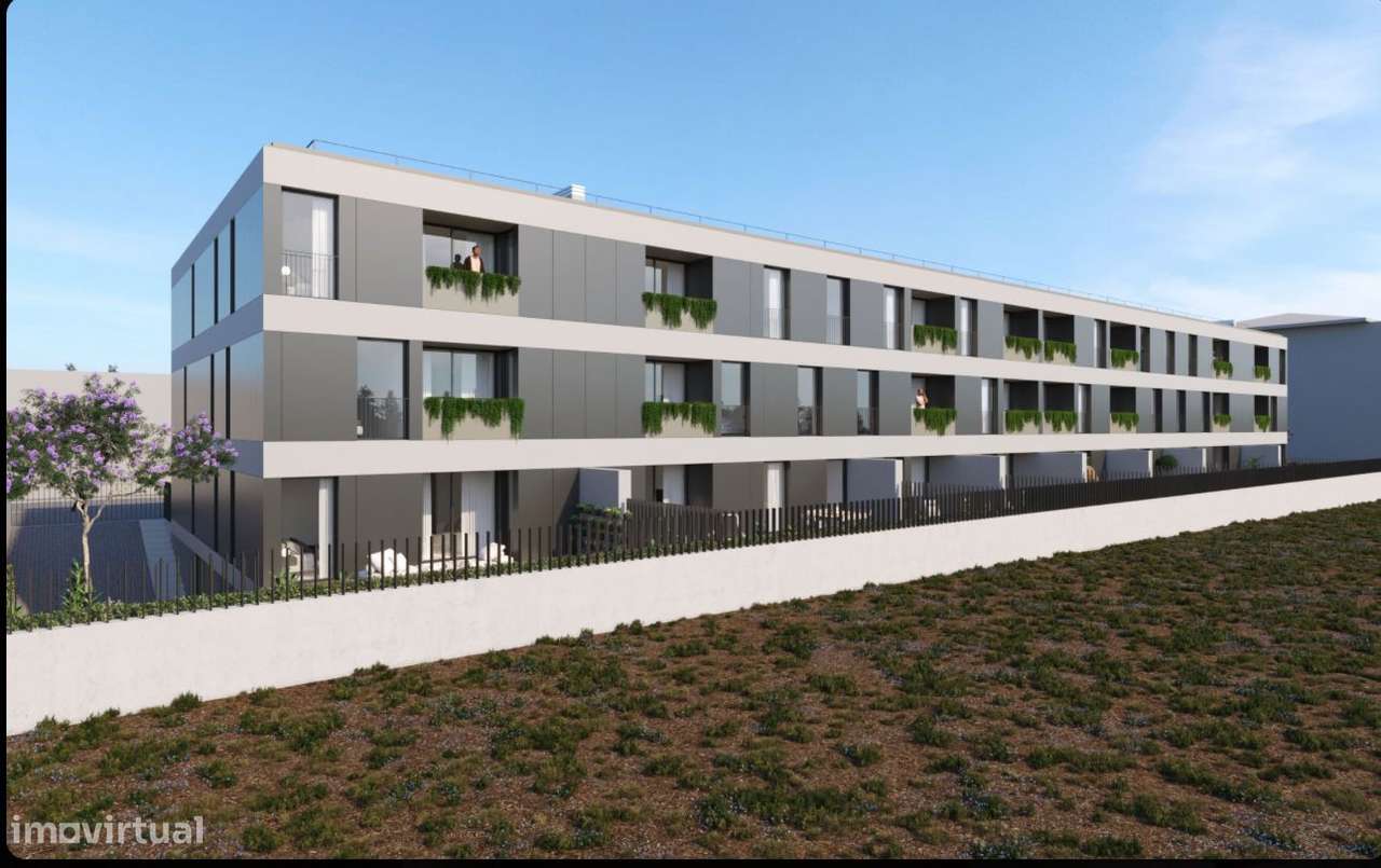 T2 Novo com varanda, garagem -Hospital São João - Universidades-9