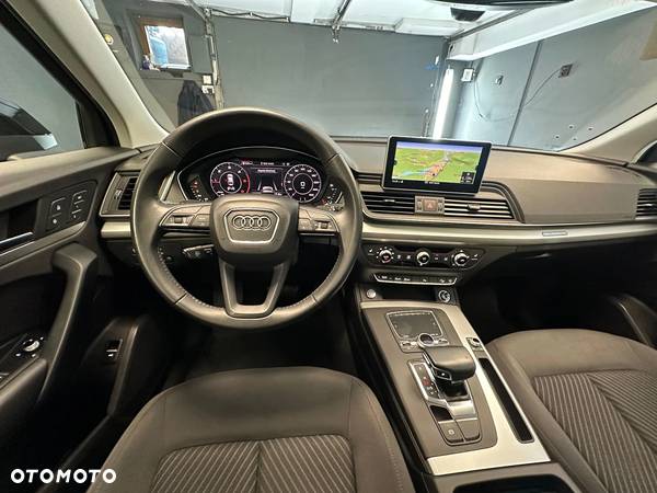 Audi Q5 2.0 TDI Quattro Design S tronic - 17