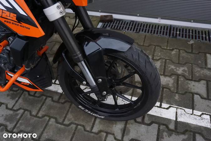 KTM Duke - 9