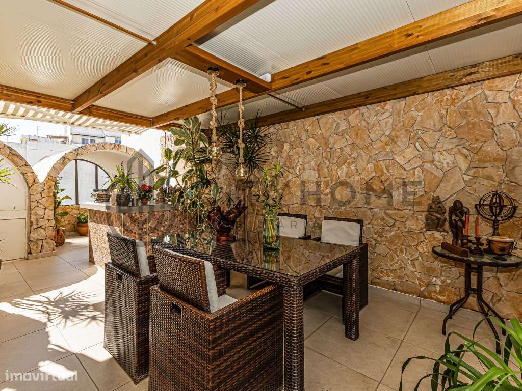 Apartamento T2+2 - Renovado no centro de Albufeira-28