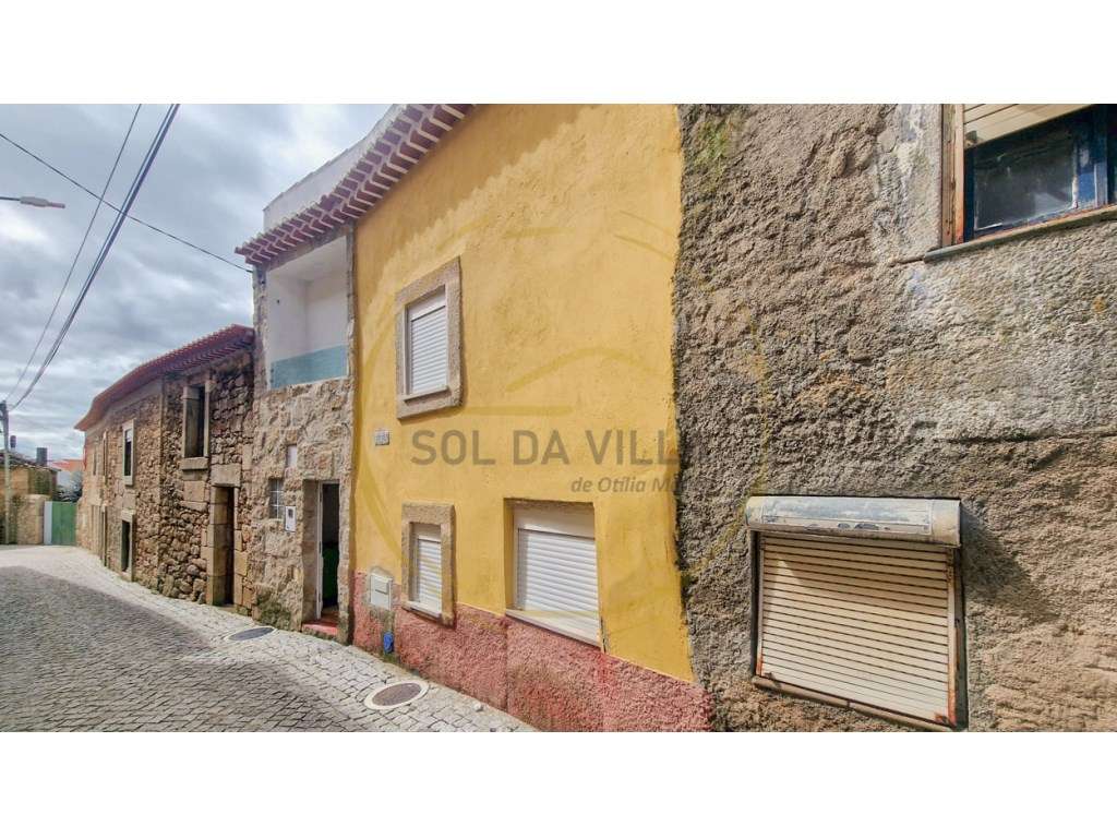 Moradia em Castelo Branco c/terraço T2 - 75.000€-22