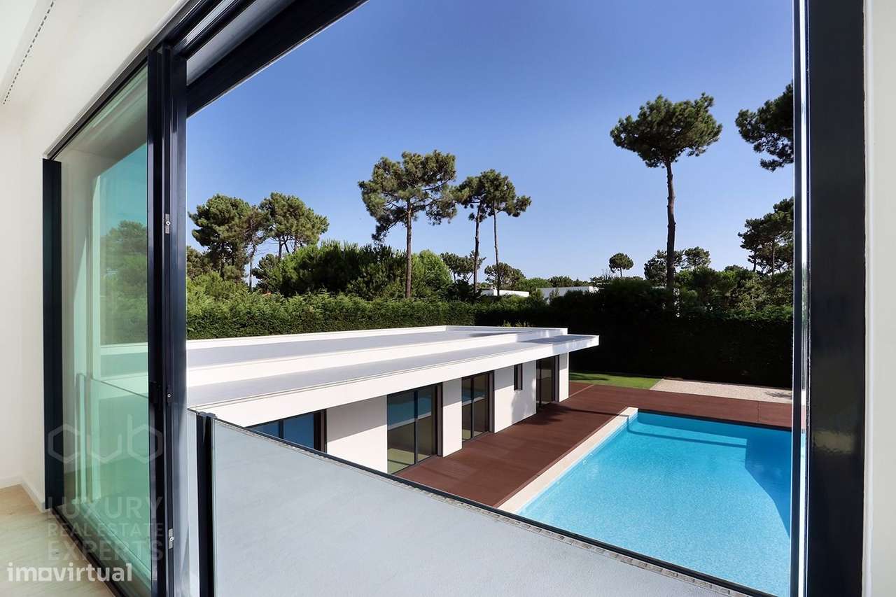 Moradia de Luxo T5 com Piscina na Herdade da Aroeira | Condomínio Priv-56