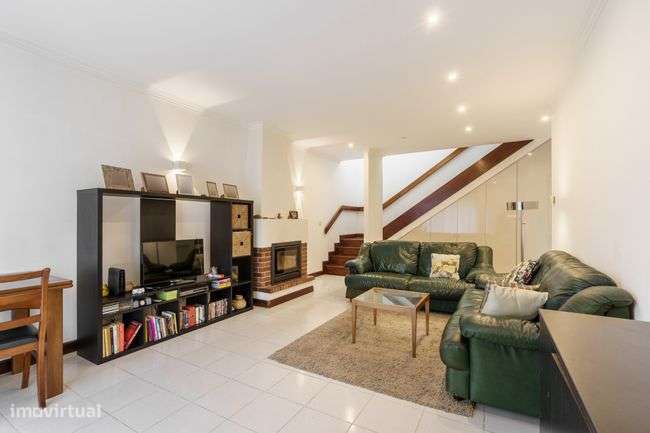 Moradia T3 de Gaveto, Marinhas – 2ª Linha de Mar-8