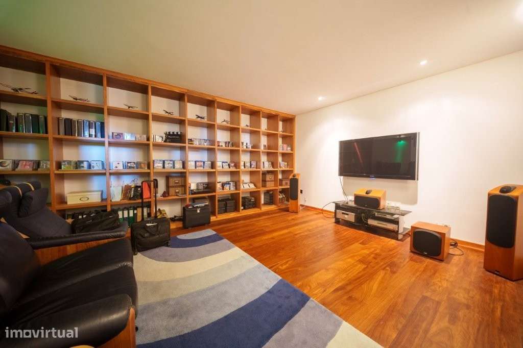 Moradia T5 - Tomar, inserida num amplo terreno de 15.560 m²-20