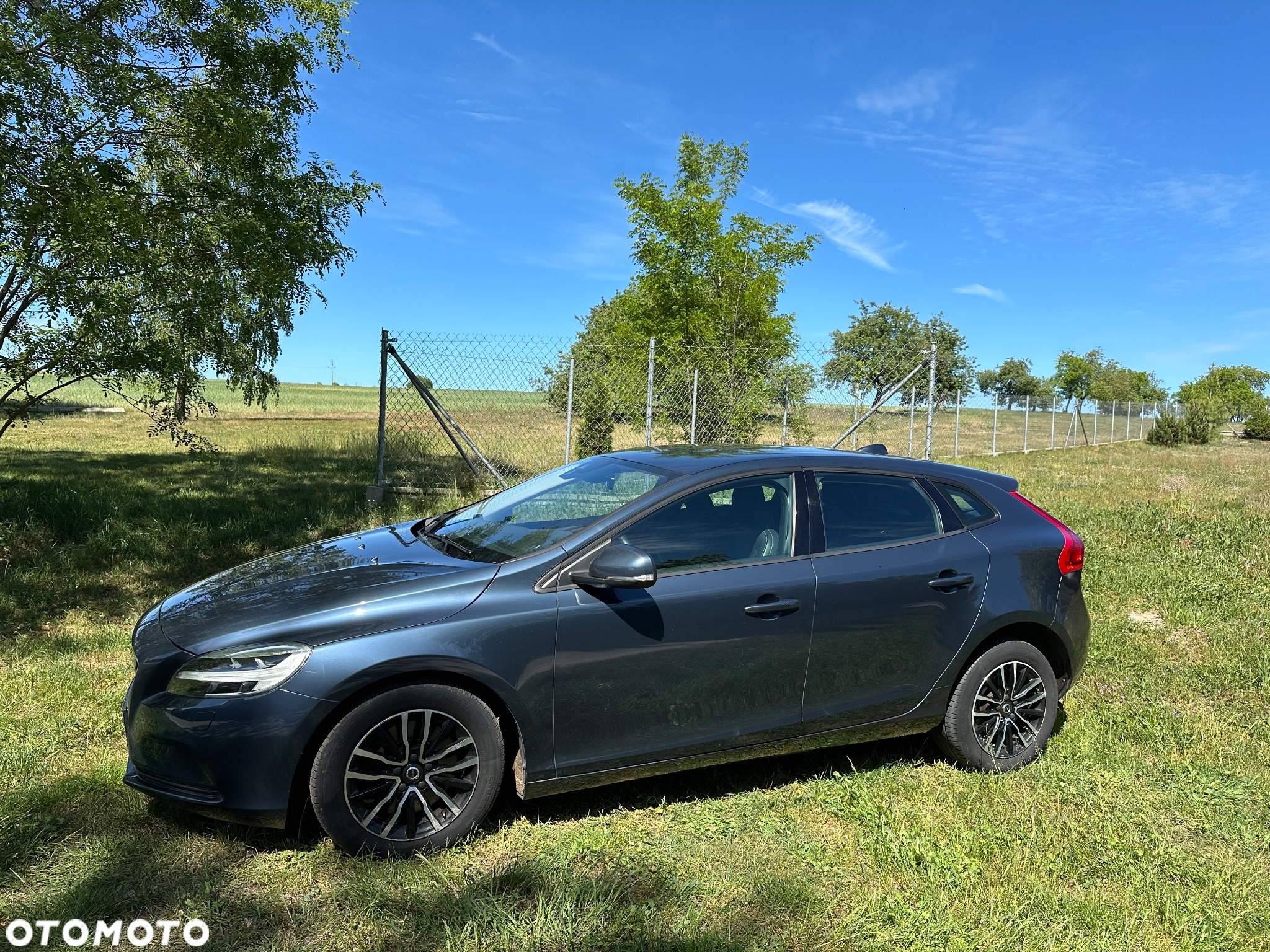 Volvo V40 D2 Drive-E Momentum - 4