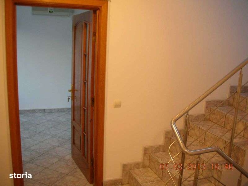 Floreasca casa in zona linistita inchiriez particular - Imagine principală: 5/8