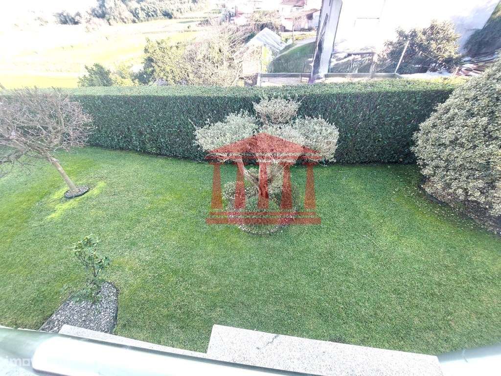 MORADIA V4 SEMINOVA-24