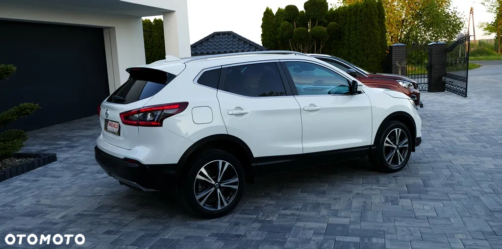 Nissan Qashqai 1.2 DIG-T N-Connecta - 14