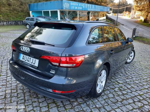 Audi A4 Avant 2.0 TDI ultra - 4