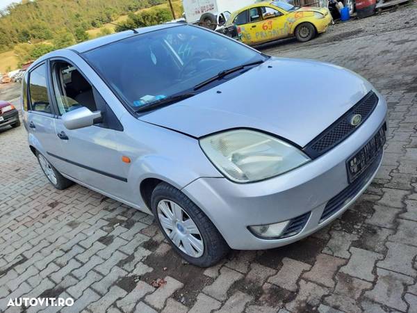 Dezmembrez Ford Fiesta 1.4rdci - 2