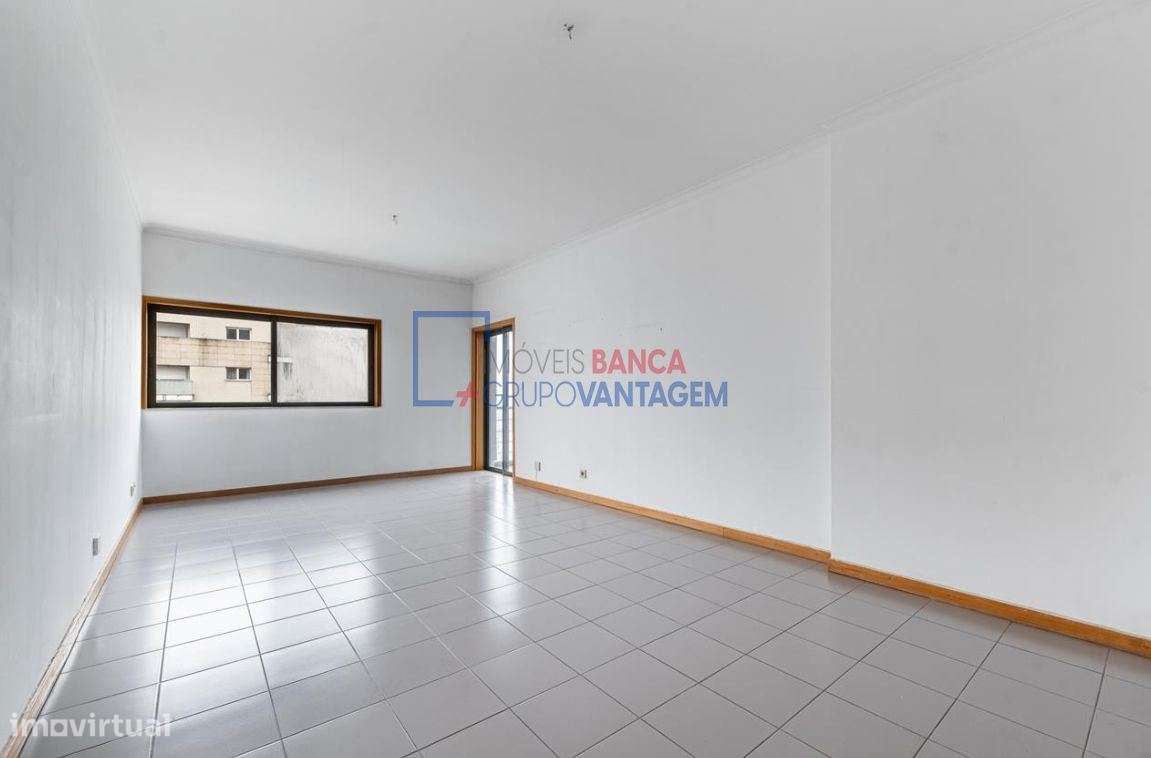 APARTAMENTO T3 - BRAGA - Grande imagem: 3/21